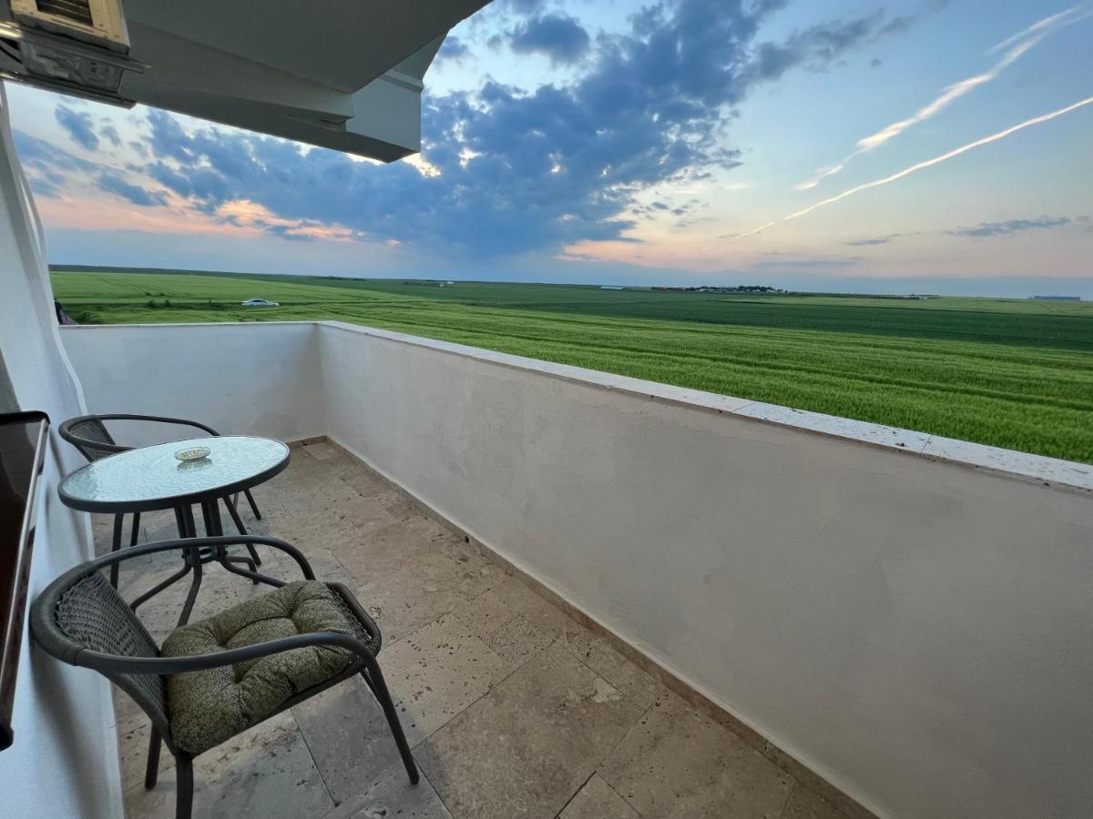 Vila Adelis Vama Veche Buitenkant foto